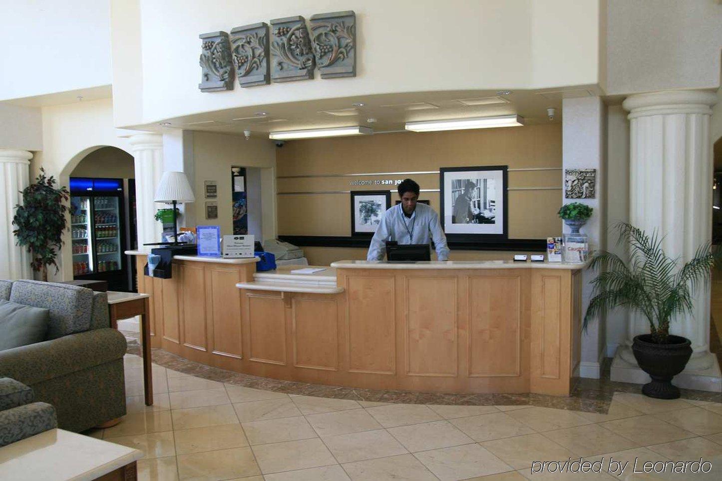 Hampton Inn & Suites Сан-Хосе Интерьер фото