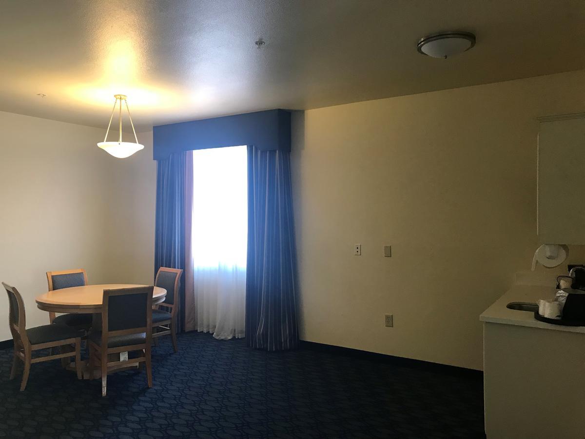Hampton Inn & Suites Сан-Хосе Экстерьер фото